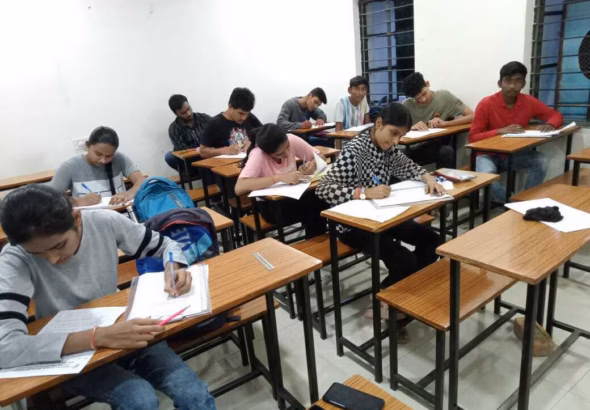 intrepid-tuition-classes-bhandara-tutorials-x897fm0jly